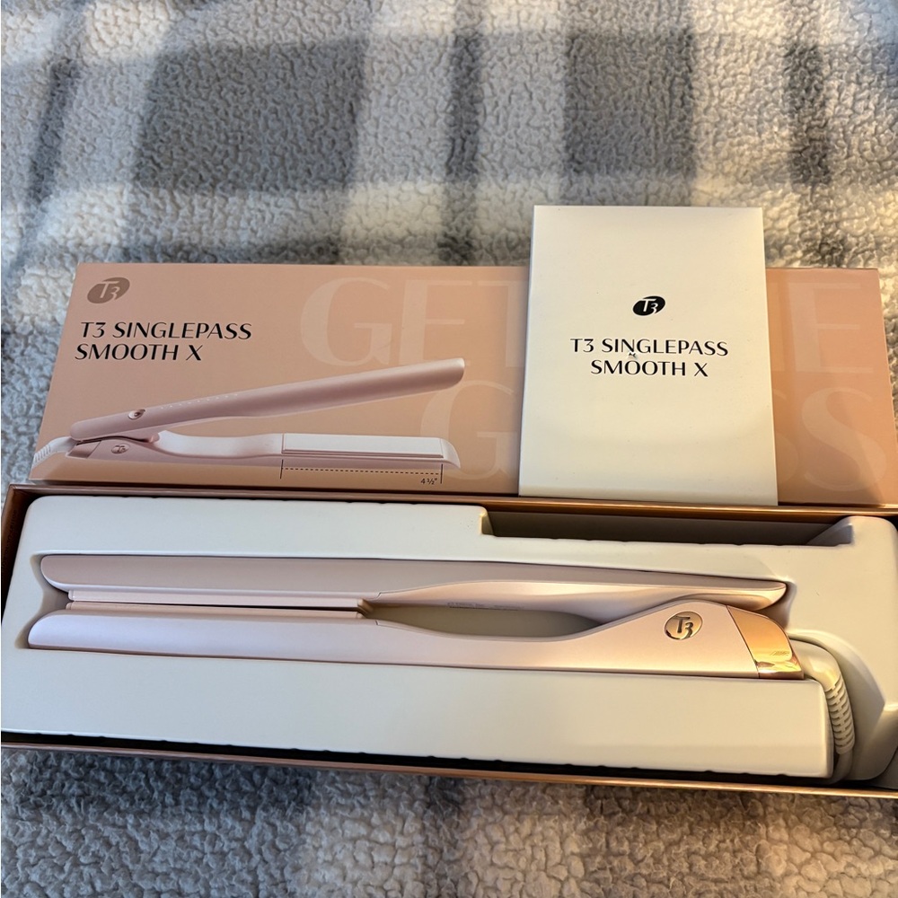 T3 SinglePass Smooth X Hair Tool - Soft Pink